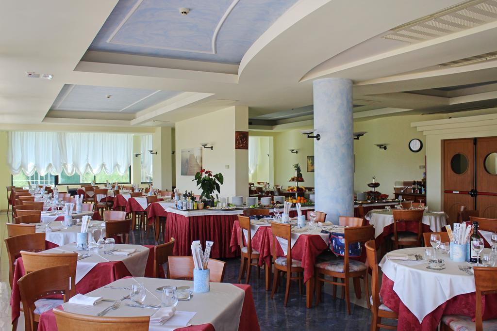 Hotel Delle Nazioni Milano Marittima Ngoại thất bức ảnh